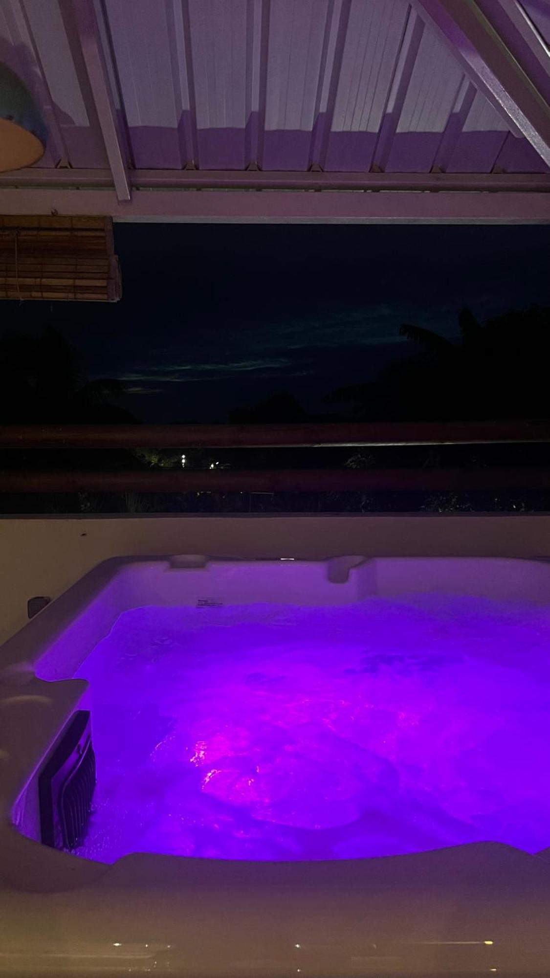 O Paradis Albion Grande Piscine Et Plage A Deux Pas Ngoại thất bức ảnh